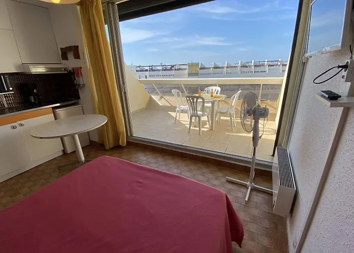 4 Couchages Cap D'agde Naturisme Cn0560-e06